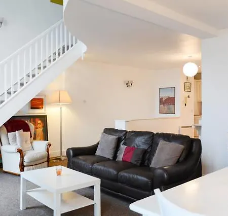 Heart Of Feriehus Kinsale